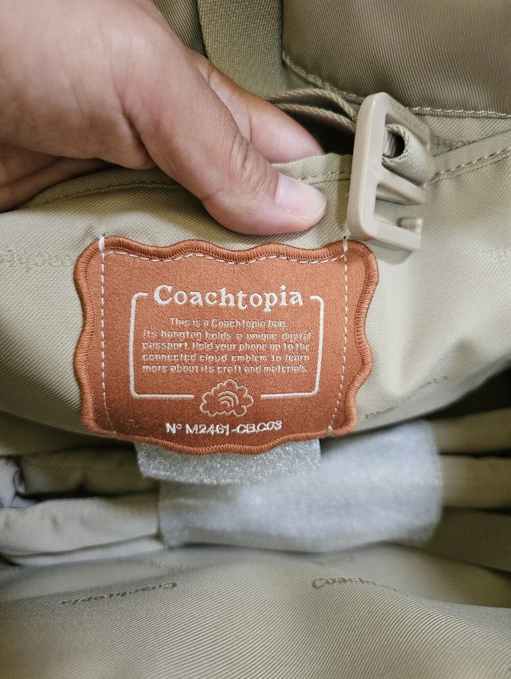 Coachtopia Loop Tote with Wavy Quilting